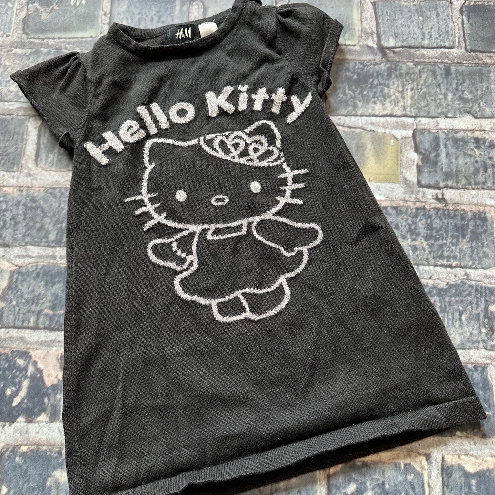 Hello Kitty princess sweater dress, size 1-2 years